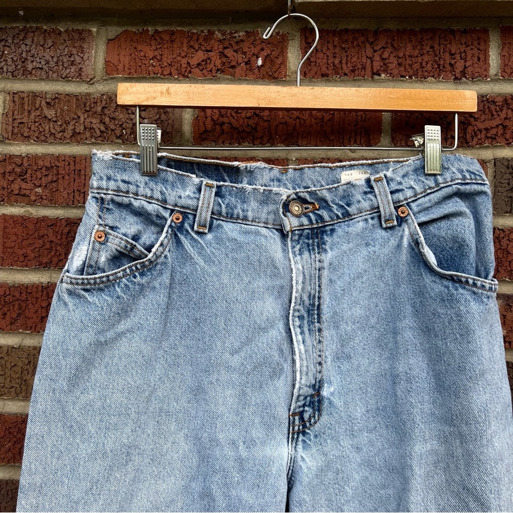 Levi’s Light Blue Distressed Vintage High Waisted Straight Fit Jeans - Picture 2 of 6